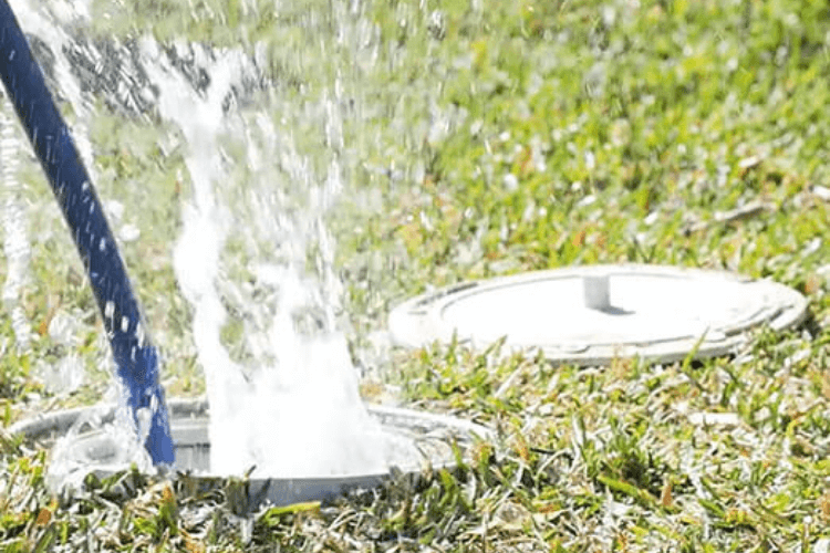 Cleaning out blocked drain